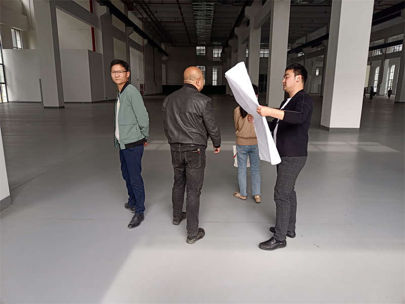 <a href=http://m.assetprecision.com/gccf/ target=_blank class=infotextkey>合肥廠房裝修</a>