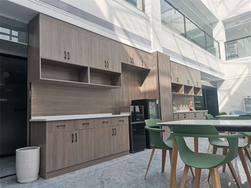 <a href=http://m.assetprecision.com/bgs/ target=_blank class=infotextkey>合肥辦公樓裝修</a>