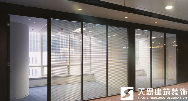 <a href=http://m.assetprecision.com/ target=_blank class=infotextkey>合肥辦公室裝修</a>玻璃