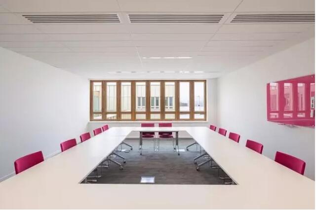 <a href=http://m.assetprecision.com/bangonganli/ target=_blank class=infotextkey>合肥辦公室設計</a>